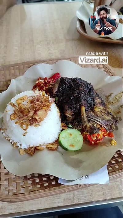 Makan bebek seletoy di Bebek Carok Sunte